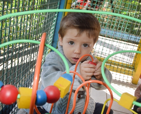 pelvin jardín niño en juego de jardin